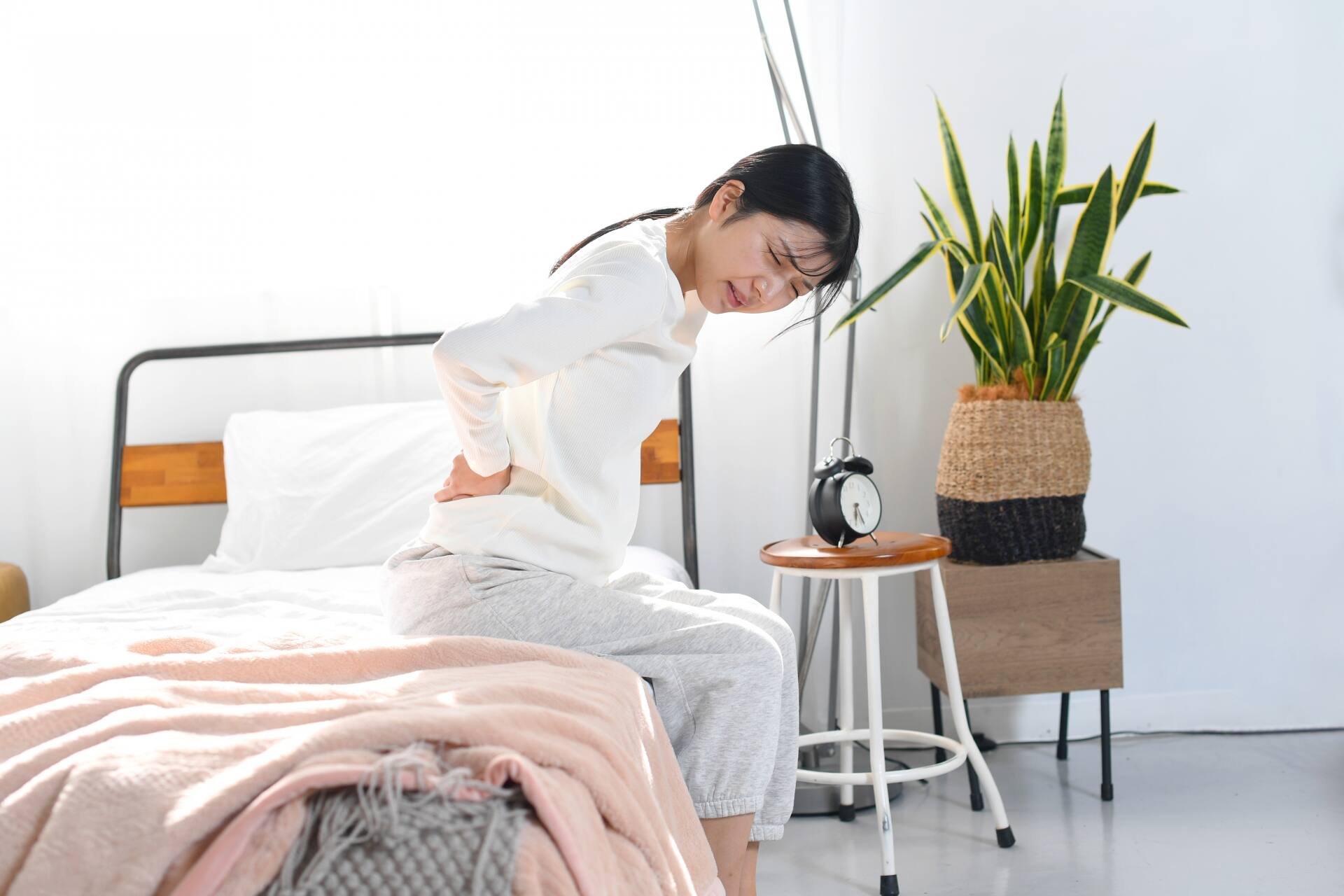 急性腰痛のとき横になれない患者への選択肢